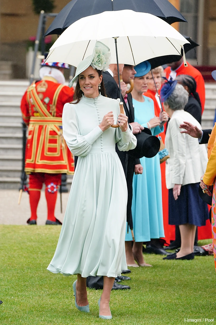 Kate Middleton Stuns at Garden Party in Mint Green Dress