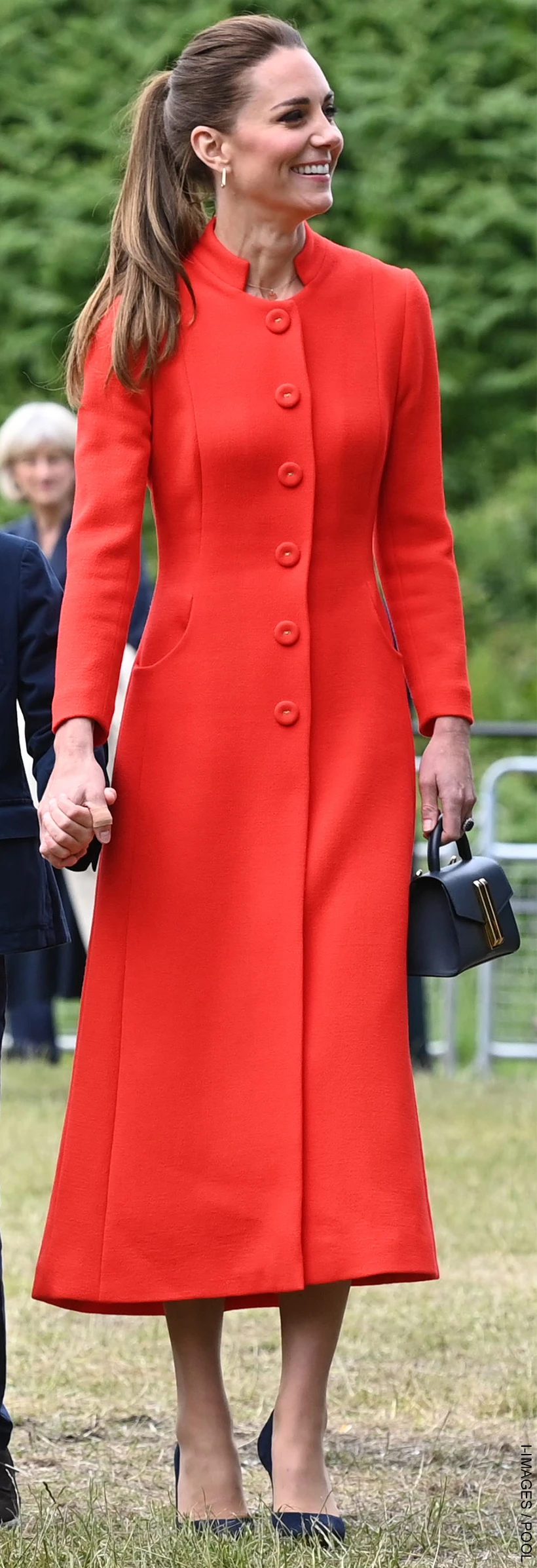 Kate Middleton's Strathberry Multrees Chain Wallet in Navy Embossed Croc