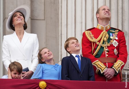 Kate Middleton's Strathberry Multrees Chain Wallet in Navy Embossed Croc