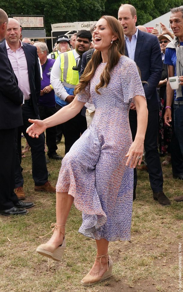 Kate Middleton’s Espadrilles Castañer Carina wedges in toasted brown