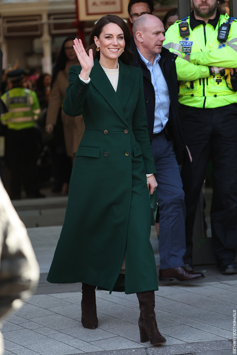 Kate Middleton takes ‘Shaping Us’ campaign to Leeds wearing a long green boat & boots