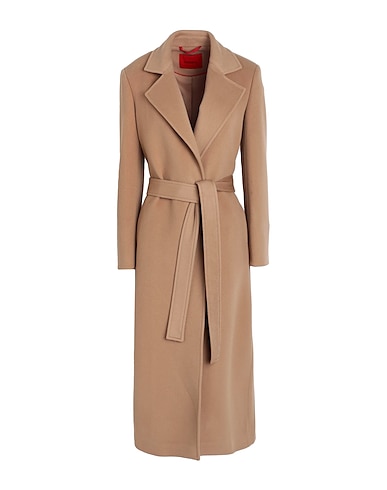 Kate Middleton Wears Camel Wool Coat @ Oxford Nursing Home