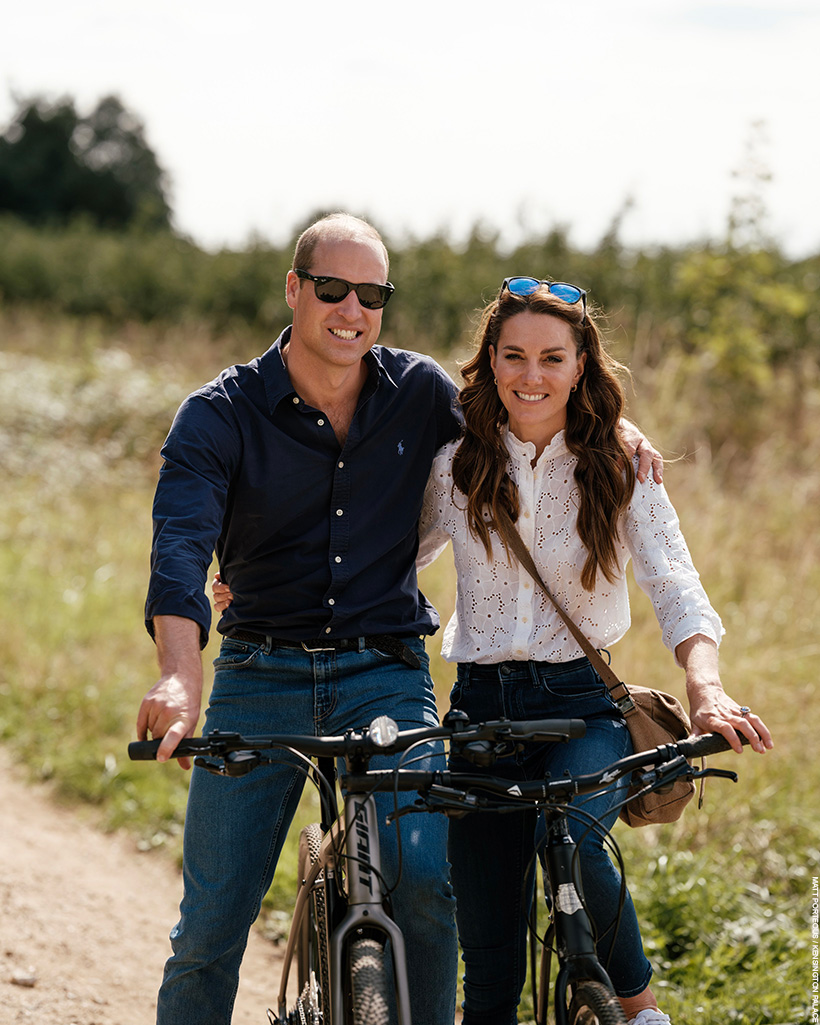 Kate Middleton opts for casual denim & blouse in new snap marking 12th wedding anniversary