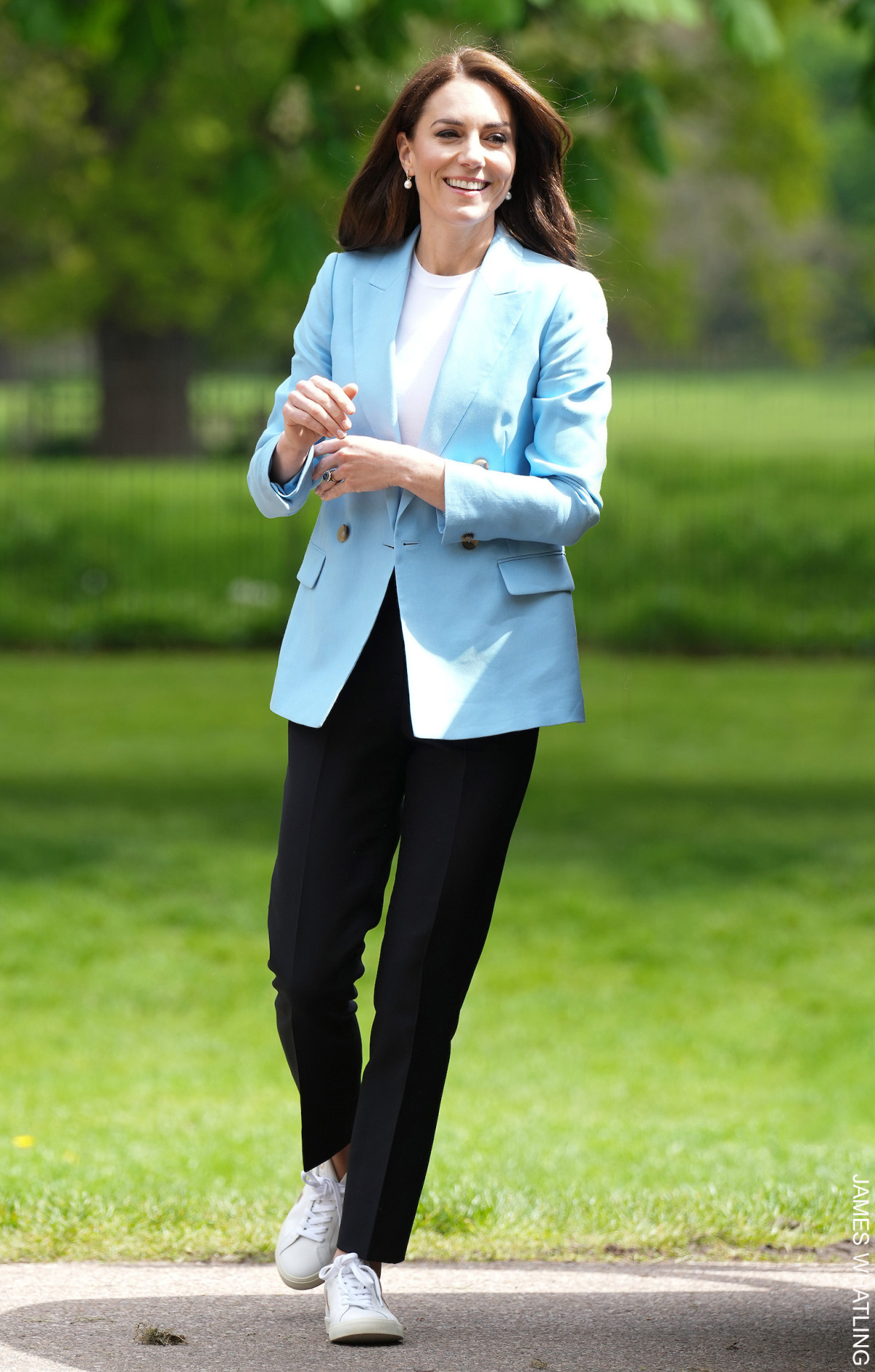 Kate middleton big lunch blue reiss blazer