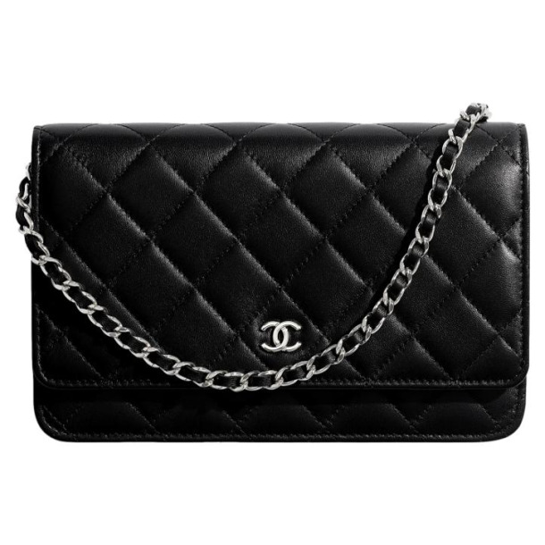 HER Authentic - Chain wallets are the best for all of the upcoming
