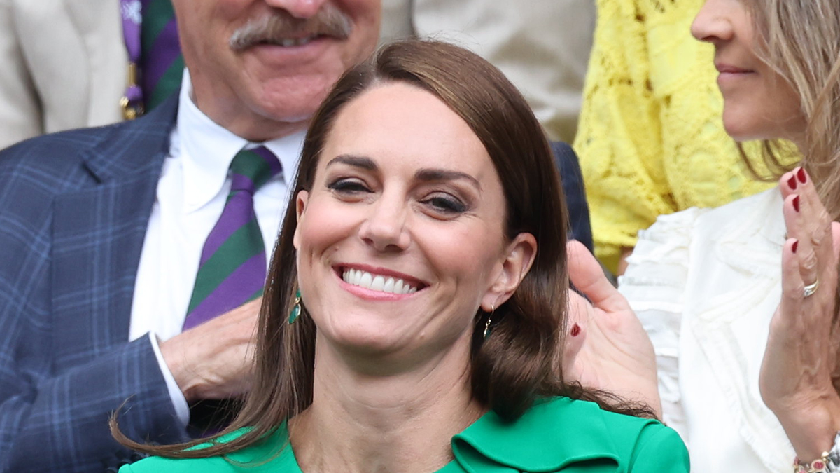 Kate Middleton is ‘Queen of Green’ in emerald dress at Wimbledon