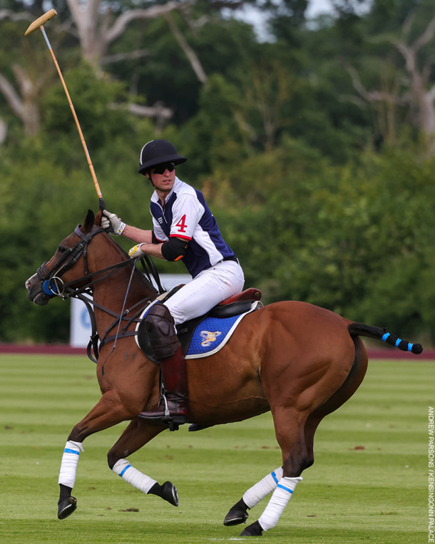 Kate Middleton Looks Beautiful in Blue Summer Dress At The Polo