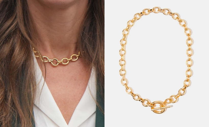 The Laura Lombardi necklace, shown side by side on Kate, and in the product image.  The gold chunky chain necklace features thick interlocking links.