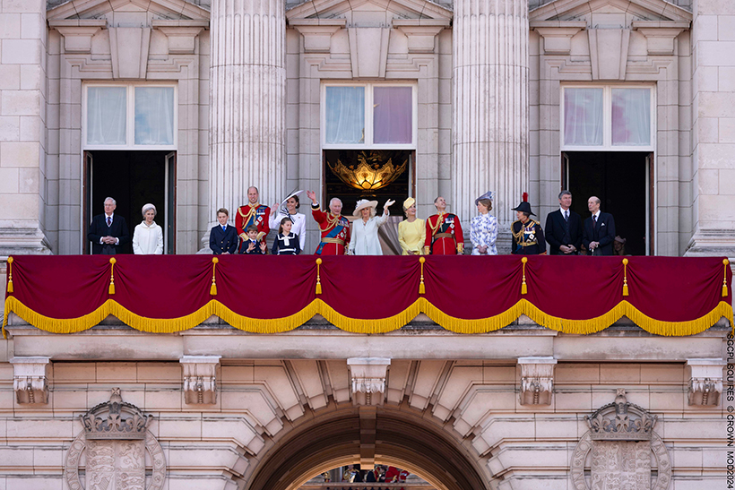 Royals on the balcony of Buckingham Palace