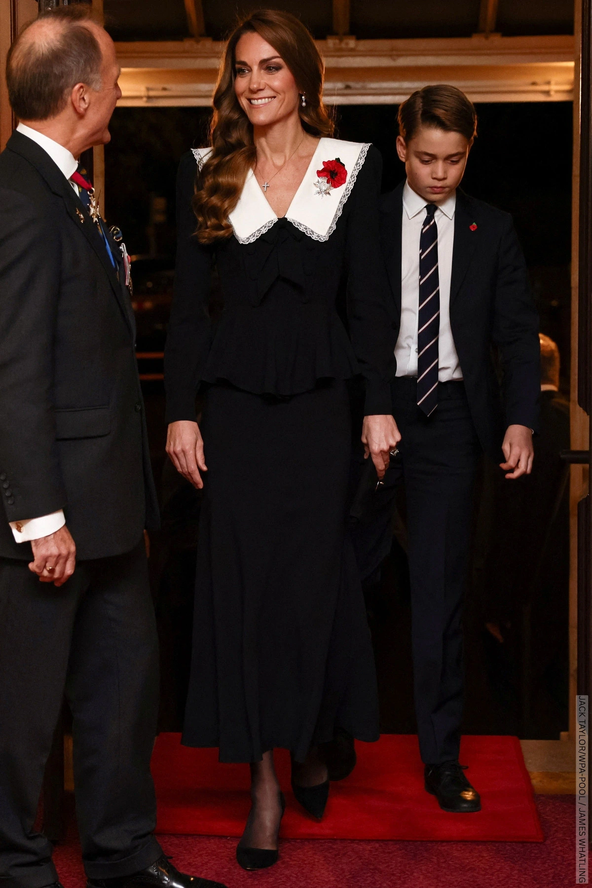 strapless open back dress Evelyn - Kate Middleton Dress with Buttons