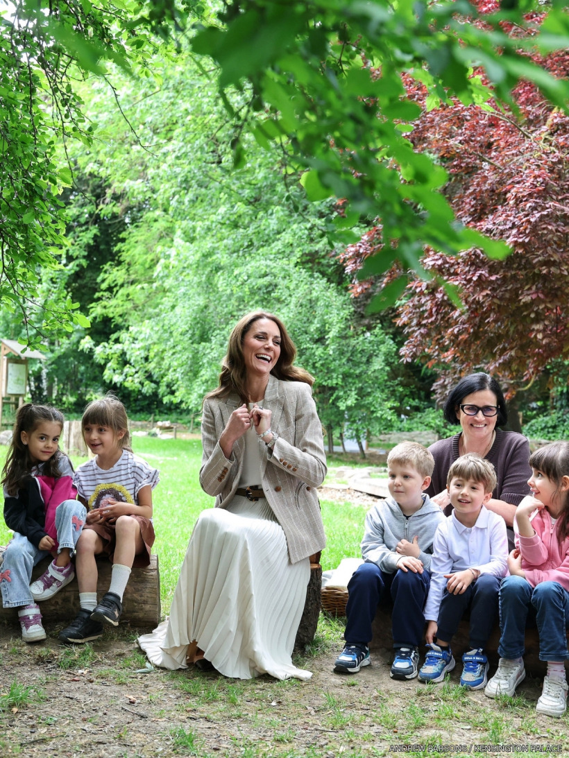 The Princess of Wales taking part in an outdoor activity with children at Salvador Allende pre-school.