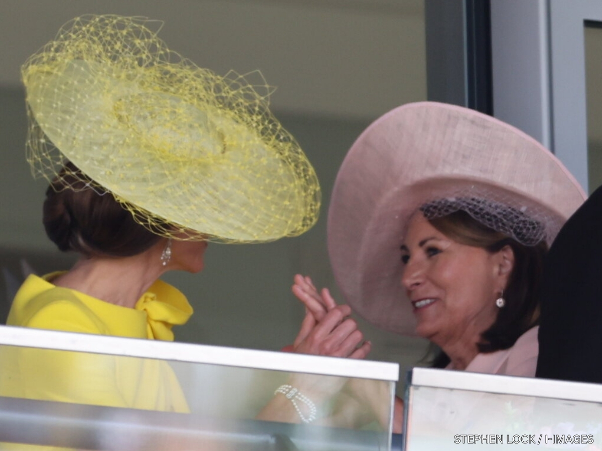 Kate Middleton talking with her mother Carole Middleton at Royal Ascot