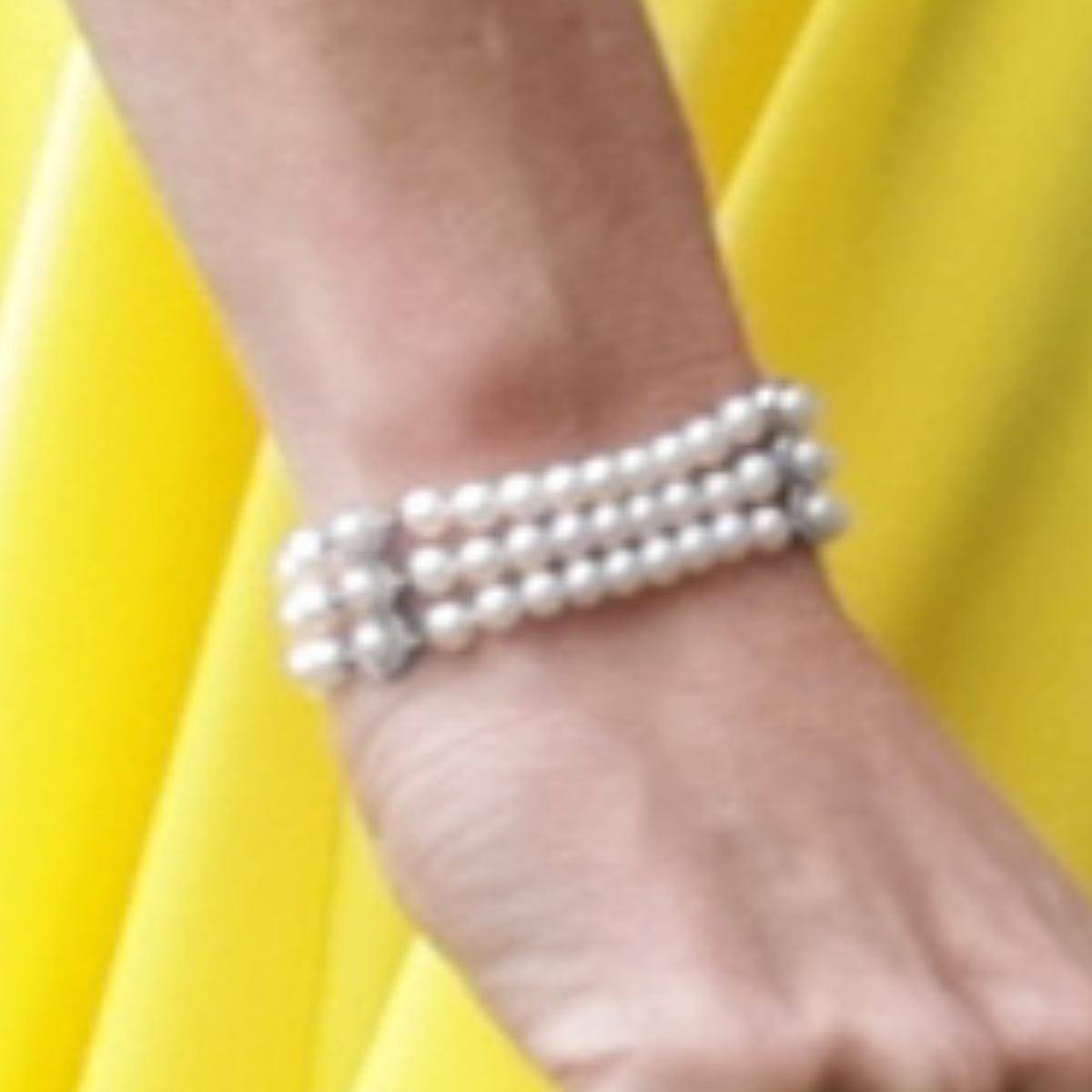 Kate Middleton wearing the three-strand pearl bracelet by Nigel Milne, formerly owned by Diana, Princess of Wales