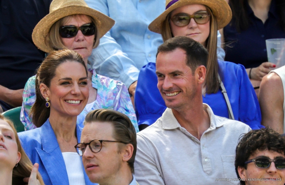 Kate Middleton in an azure blue Gabriela Hearst suit sitting beside Sir Andy Murray on day four of Wimbledon
