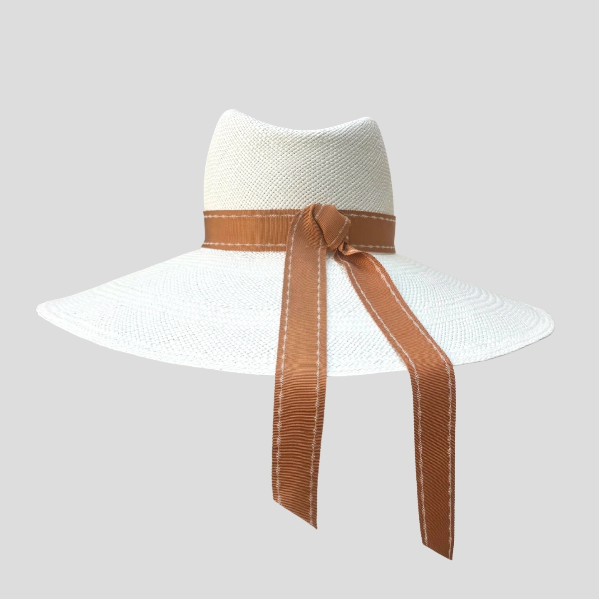 Kate Middleton in the Jess Collett 'Carmen Panama Fedora' with tan ribbon trim